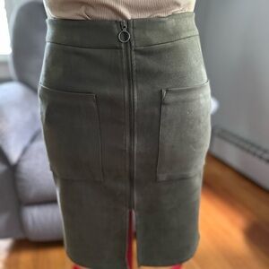 HYFVE Army Green Knee-Length Pencil Skirt